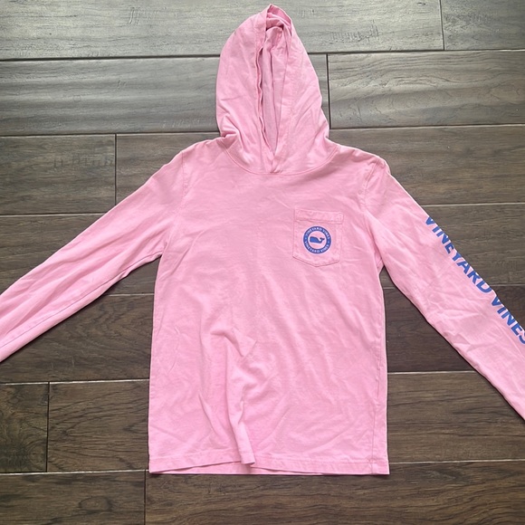 Vineyard Vines Other - Hooded Vineyard Vine long sleeve